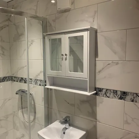 Modern And Sleek Ensuite-Room With Double Bed Bournemouth Exterior photo